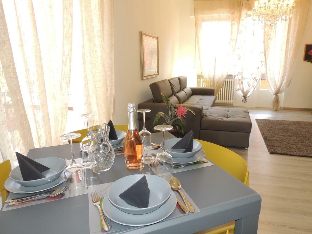 Residenza Arusnati Appartement Verona Buitenkant foto