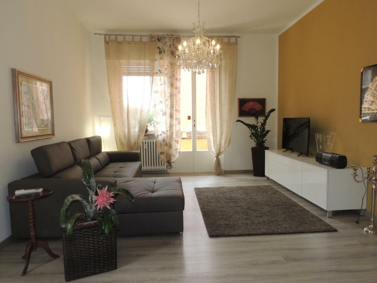 Residenza Arusnati Appartement Verona Buitenkant foto