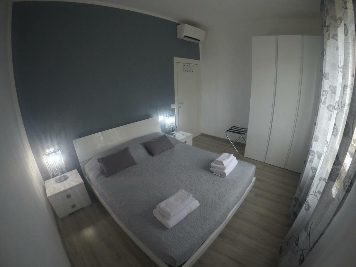 Residenza Arusnati Appartement Verona Buitenkant foto